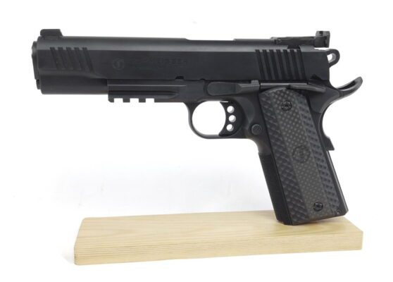 9mm (9x19) 1911 HUGO SCHMEISSER 5" mit LPA-Visierung + Abzugstuning